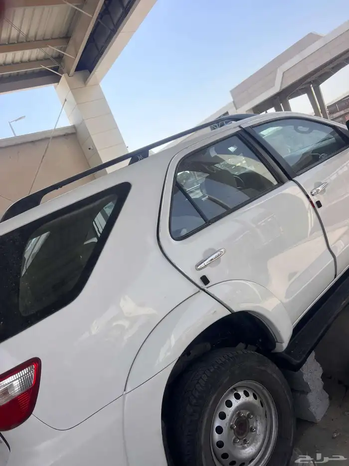 قطع تشليح هايلوكس فورتشنر وكاله2019 4