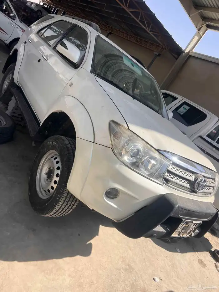 قطع تشليح هايلوكس فورتشنر وكاله2019 6