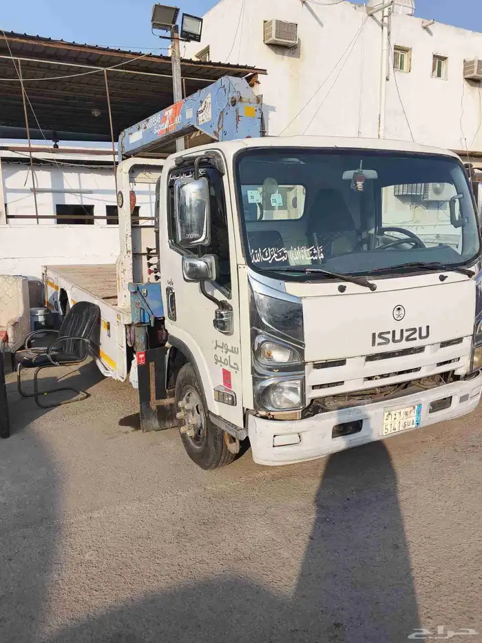 دينا ايسوزو طول 5 م ونش 3 طن 0