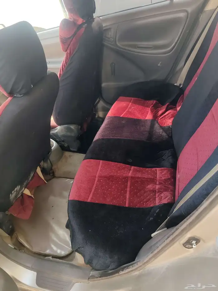 سياره تايوتا ايكو 2005 5