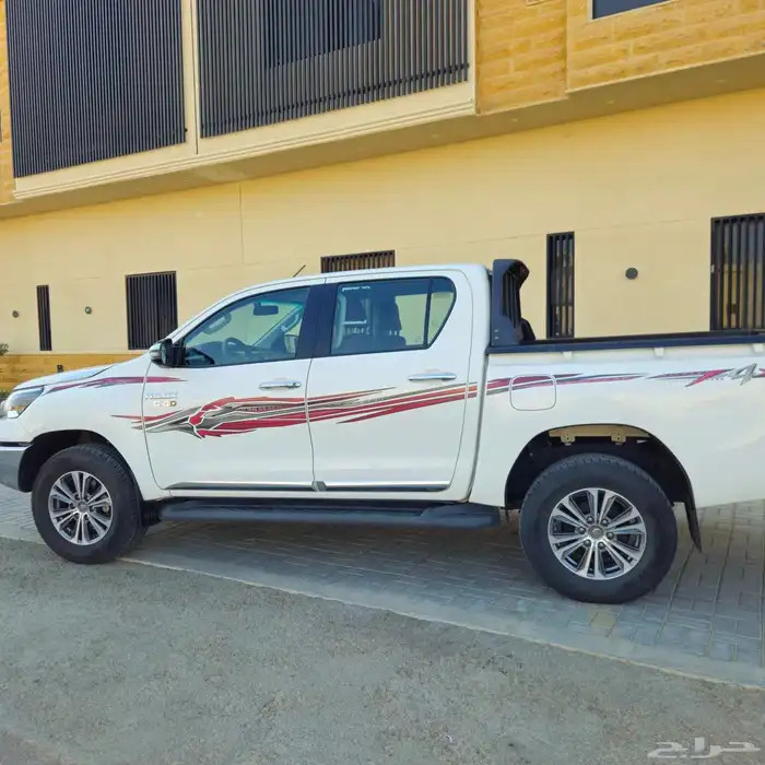 هايلوكس 2024 ديزل تماتيك 2400 1