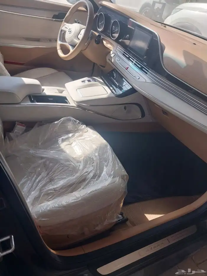 للبيع هونداي ازيرا سمارت بلس موديل 2023 جديده اصفار 8