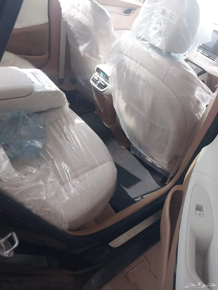 للبيع هونداي ازيرا سمارت بلس موديل 2023 جديده اصفار 9