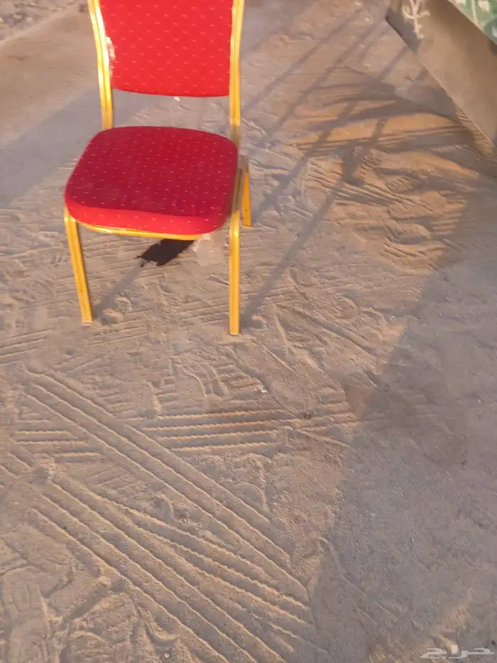 عفش ثلاثه طربيزه و 15 كريسي 0