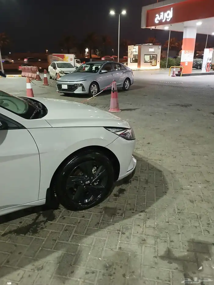 hyundai Elantra 2023 7