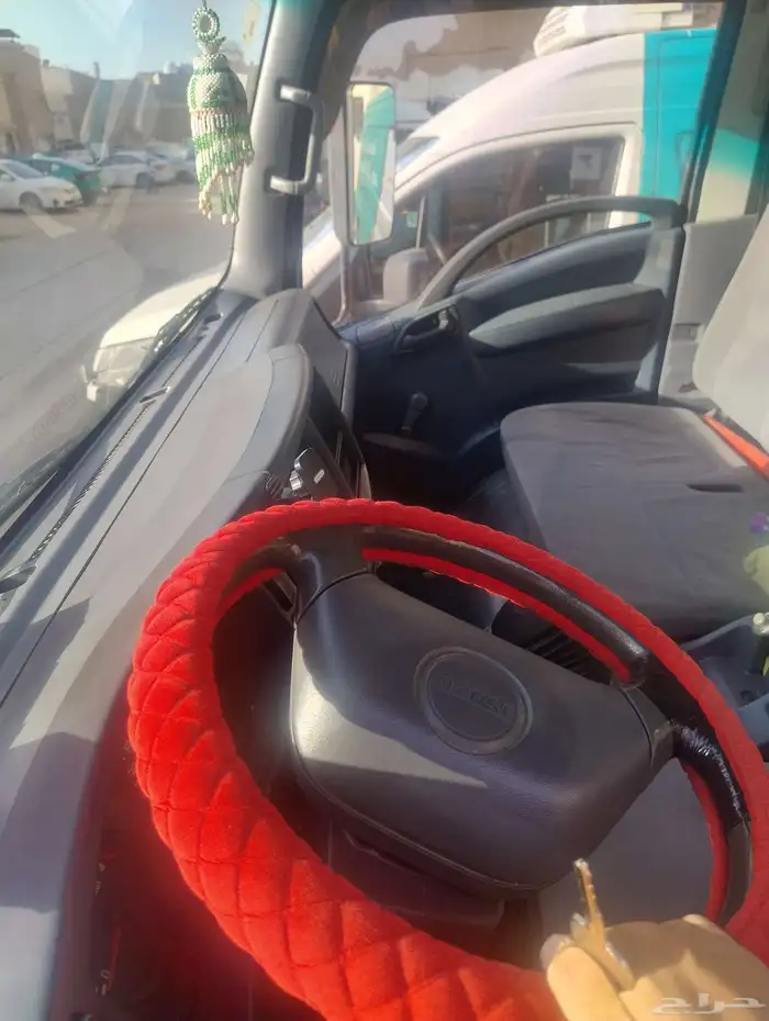 سطحه للبيع 2013شاص طويل عادي بدون تيربو ممشي 242 5