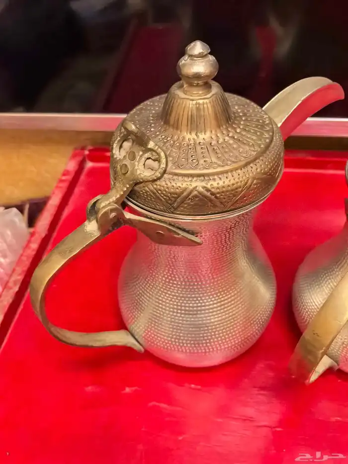 للبيع طقم دلال حب الرمان عددها 5 دلال متسلسلة 7