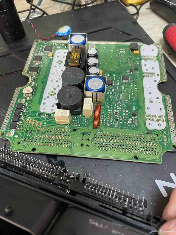 اصلاح جميع كمبيوترات السيارات وبرمجتها 0