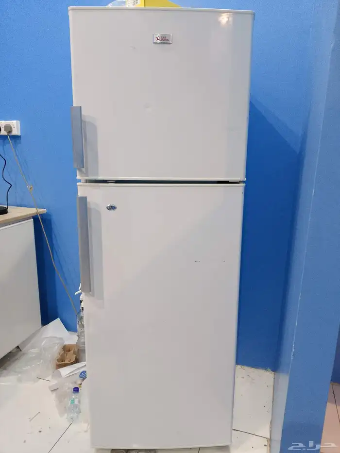 Refrigerator 1
