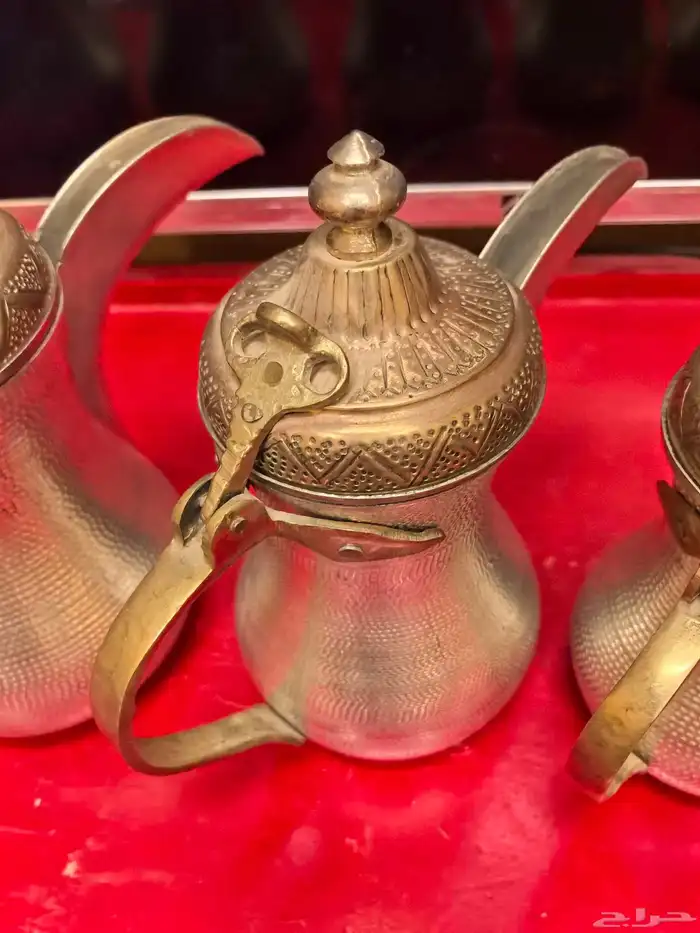 للبيع طقم دلال حب الرمان عددها 5 دلال متسلسلة 3