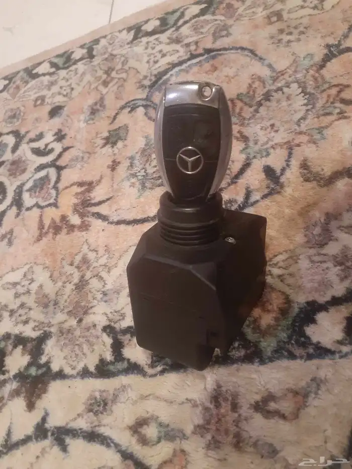 للبيع دقمة ومفتاح مرسيدس فياقرا وابوعيون 1