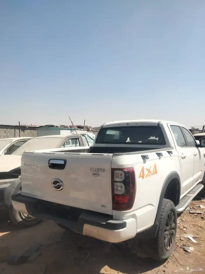 يرا ر  سياره صيني موديل 24 دبل ديزل جير عادي 3