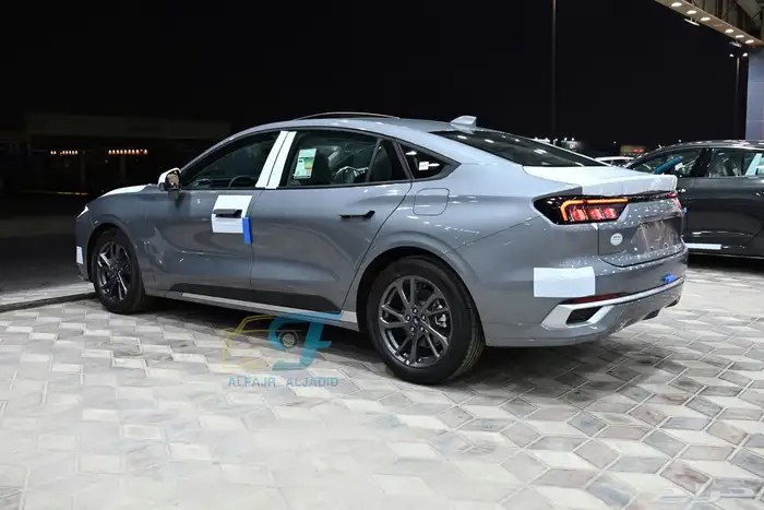 فورد تورس 2026 3