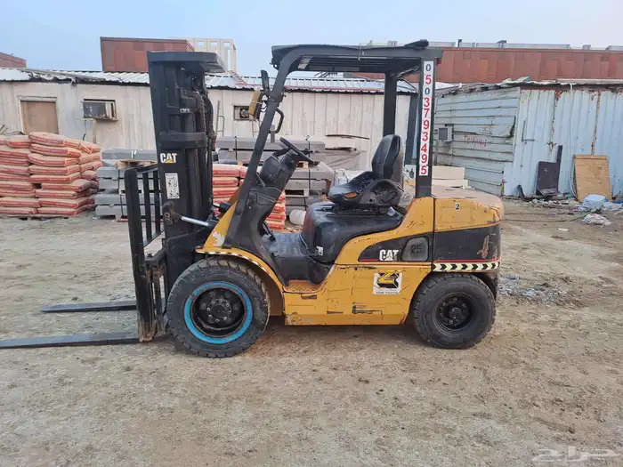 رافعة شوكية سكين فور كلفت الإيجار في جده 3