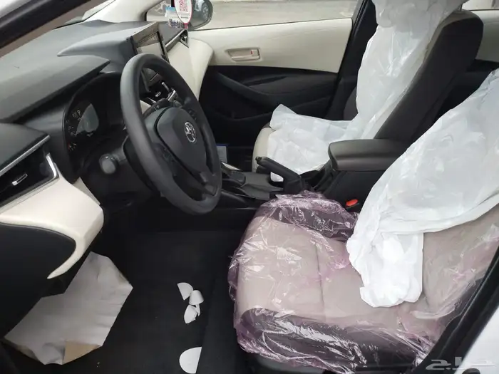 تويوتا كورولا موديل 2025 ستاندر المحرك 2000 8