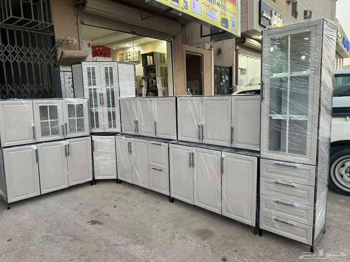 مطابخ جديده جاهزه تتوفر جميع الألوان ب2500 شامل التوصيل والت 0
