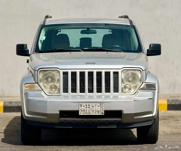 جيب ليبرتى 2012 5