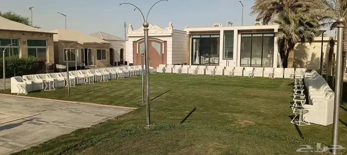 تاجير كنب وكراسي وزل وضيافة وصبابين قهوة وسمعات و مكيفات ..ل 3