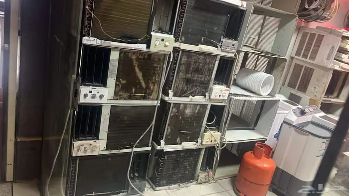 اذا عندك مكيف خربان تبديل ب 250 ريال 0