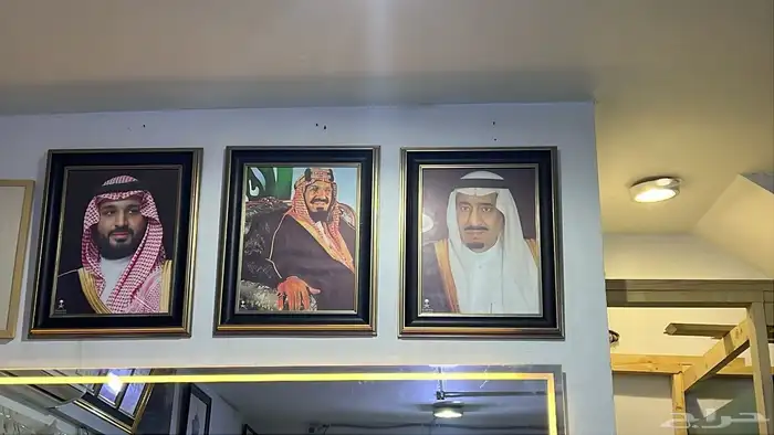 لوحات ملكيه رسميه معتمده بالرياض_لوحات لولي العهد والمؤسس... 13