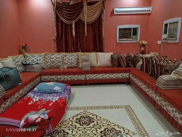 مجلس حريم نظيف خشب ممتاز للبيع تقريبا 4في 5 تقريبا 2