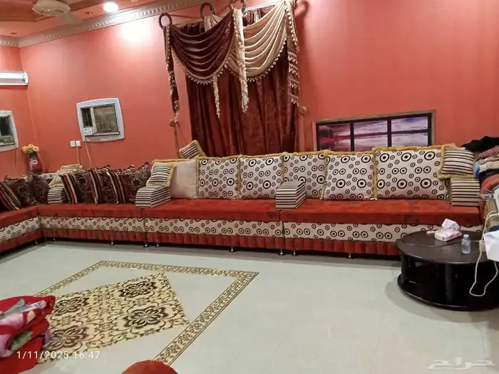 مجلس حريم نظيف خشب ممتاز للبيع تقريبا 4في 5 تقريبا 0