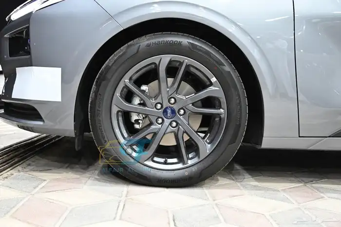 فورد تورس 2026 5