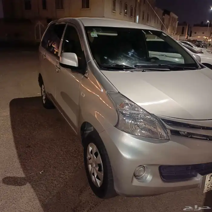 تايوتا افانزا 2015 4