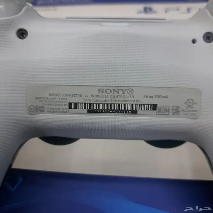 يد سوني 4 . بلايستيشن 4 . sony 4 1