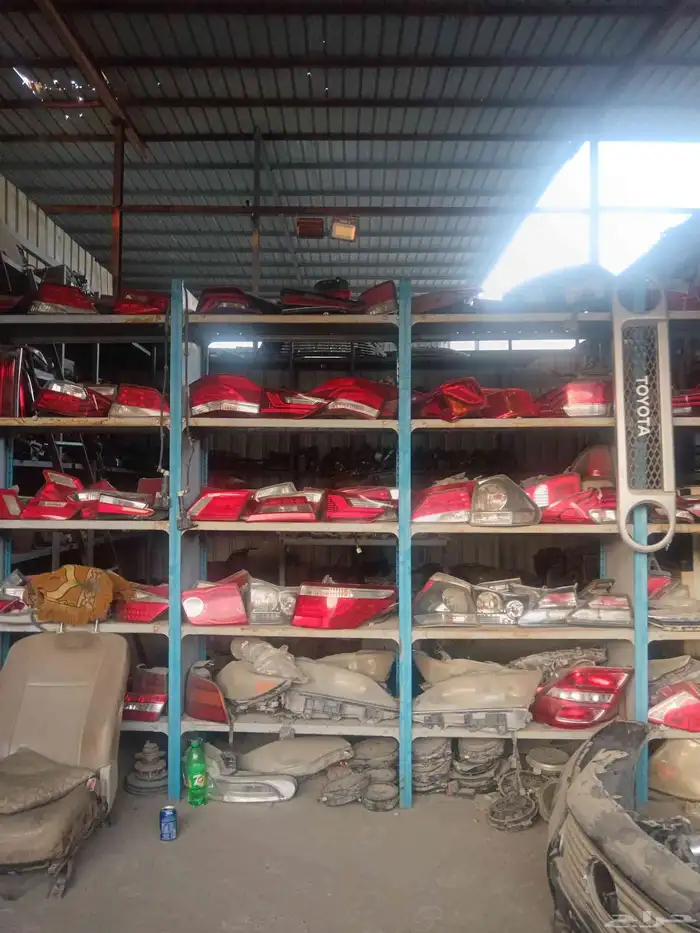 قطع غيار السيارات مستعمله نضيفه 0