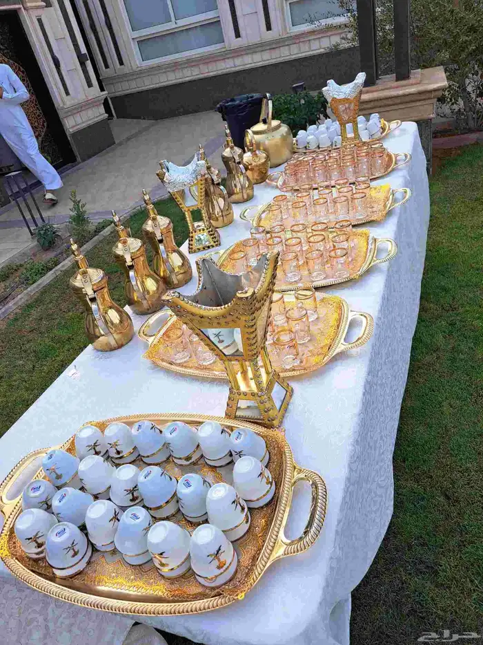 قهوجي وصبابين قهوجيين وصبابين رجال ونساء 5