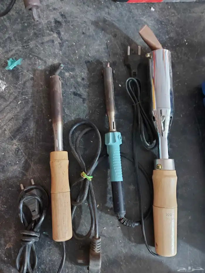 عدة ورش واجهزة وقطع غيار للبيع 11