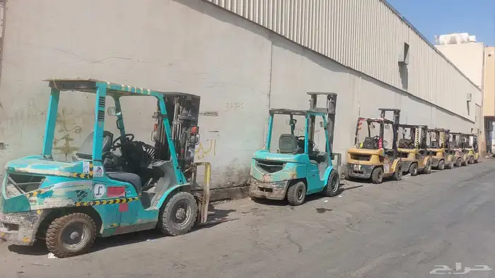 تأجير مان لفت   سيزر لفت   فوركلفت   رافعه مقصية 2