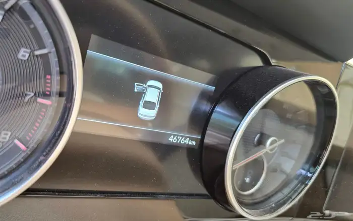 للبيع أزيرا 2022 ميد 10