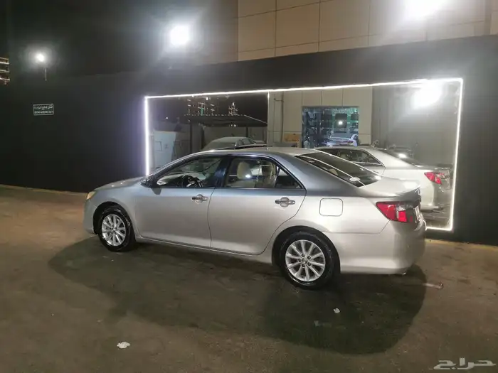 تويوتا كامري فل كامل GLX 2014 5