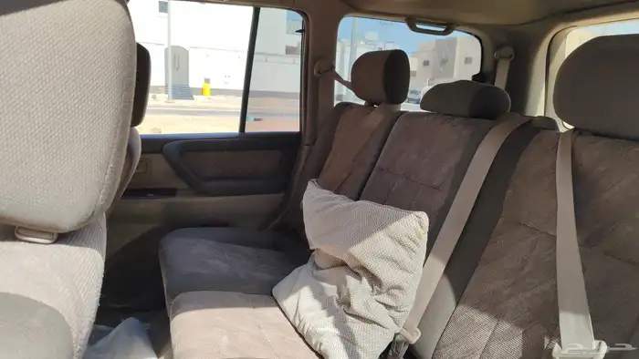 لاندكروزر 2001 4