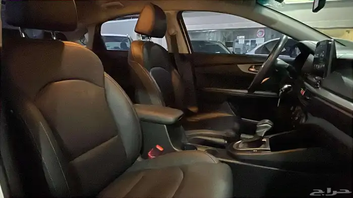 كيا سيراتو K3 2020 .. جنط.. تبريد مقاعد .. نظيفة 13