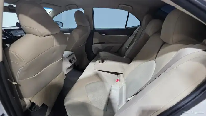 كامري LE استاندر 2021 11