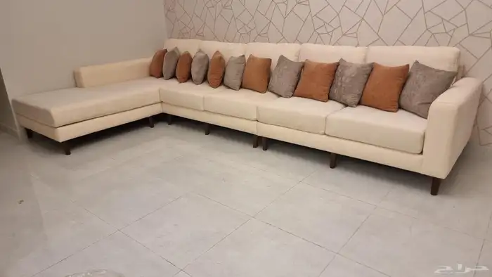 كنب الهبه تفصيل وجاهز يوجد تنجيدلجميع انواع الكنب يوجد تقسيط 10