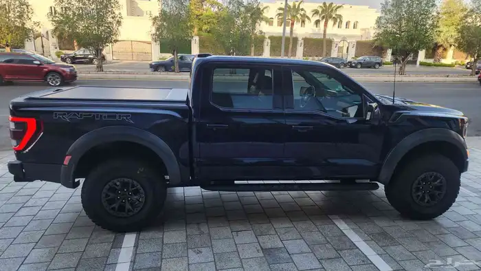 فورد رابتر 37 4