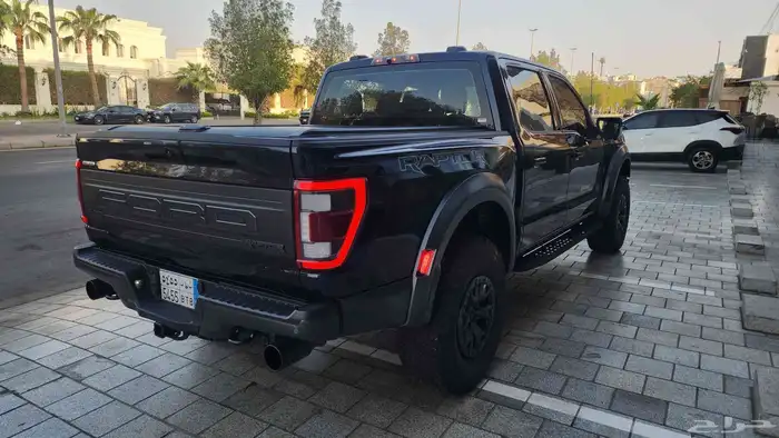 فورد رابتر 37 7