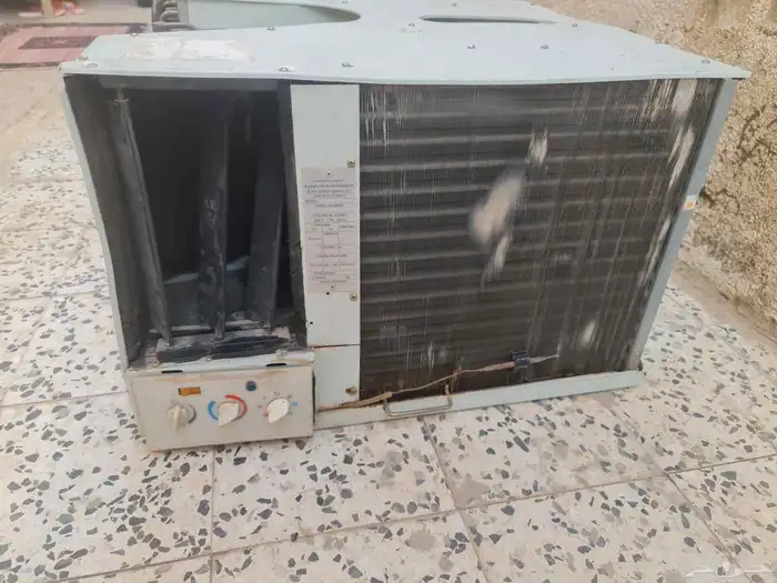 متوفر للبيع ثلاث مكيفات شباك مستعملة نظيفة 1