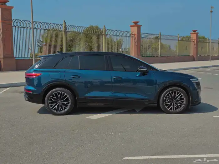 2022 Audi Q5 E-tron 1