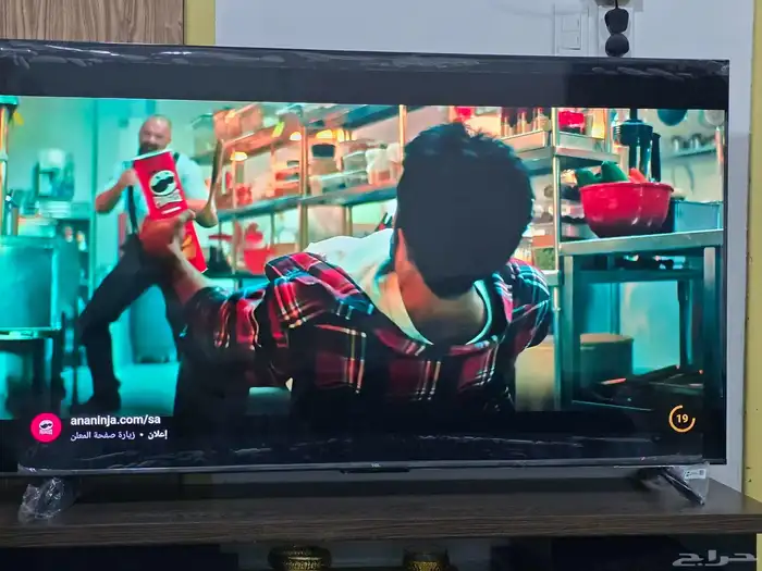 الشاشة جديدة بضمان 3 سنوات استخدام اسبوع فقط TCL موديل 2025 3