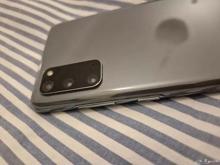 جوال سامسونج S20 العادي   128 جيجا 3