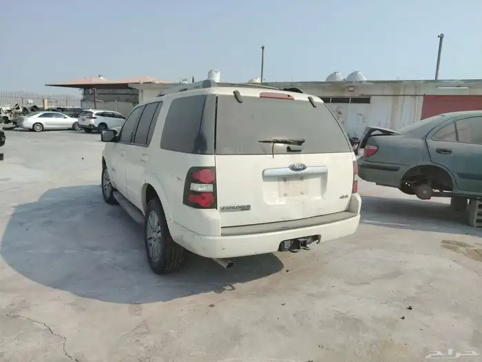 إكس بلور موديل 2008 تشليح بيع قطع غيار فقط 1