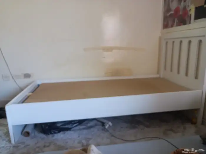 Very good bed  new condition. Single bed 0