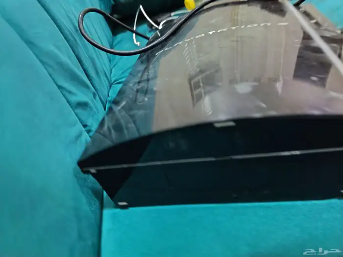 سوني3 مستعمل معه 3 يدات واحده جديده 2 مستعمله على السوم 2