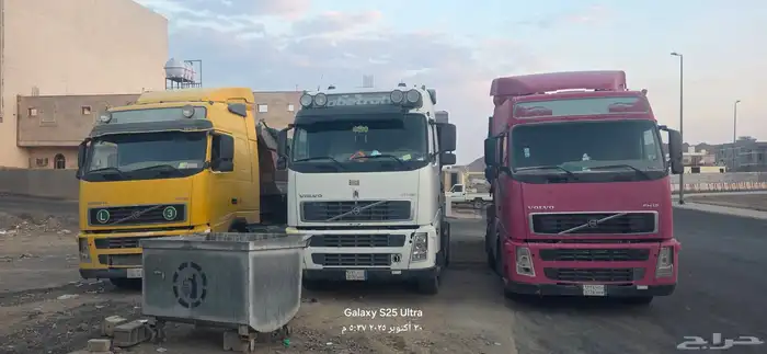 3سيارات فولفو للبيع 2006 جير عادي ماكينة 420 مره نظيفه 2