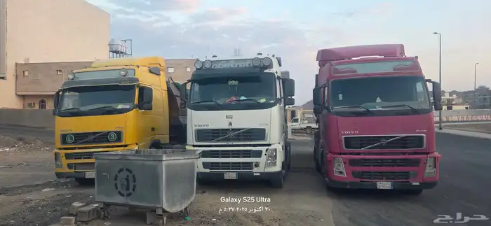 3سيارات فولفو للبيع 2006 جير عادي ماكينة 420 مره نظيفه 1